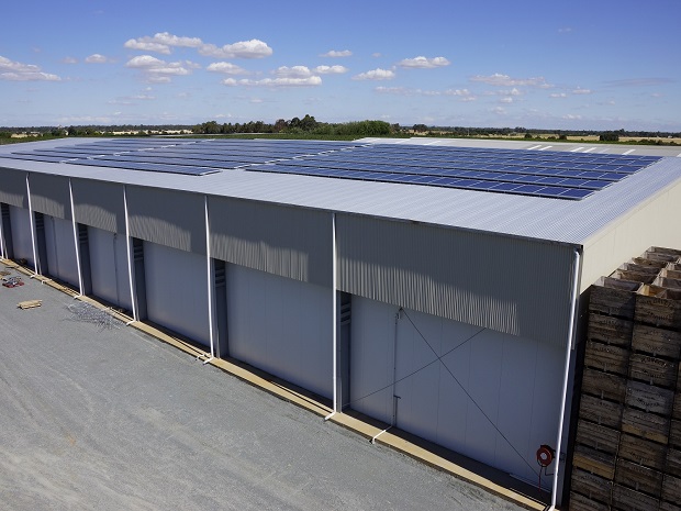 100kW كاملة التجارية الحديد المسطح سقف نظام الطاقة الشمسية